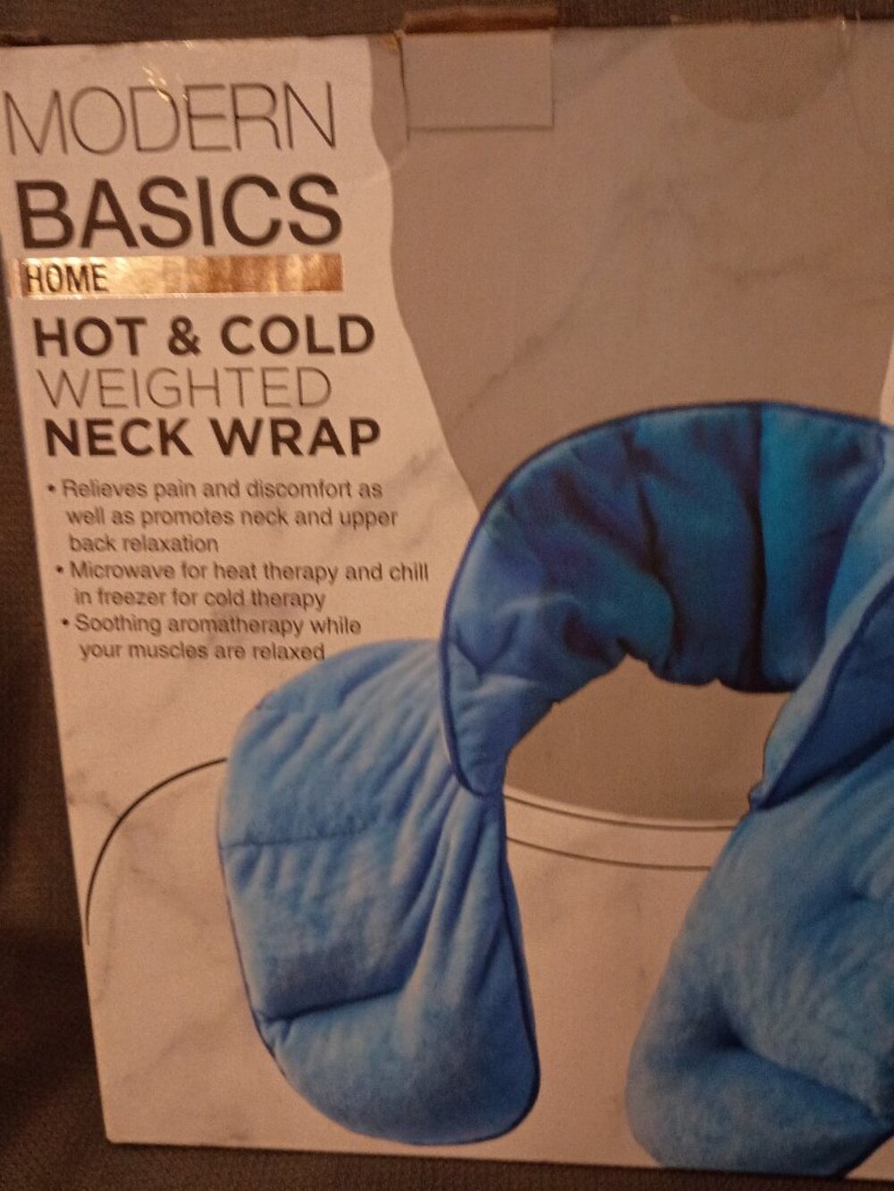 Modern Basics Hot and Cold Weighted Neck Wrap